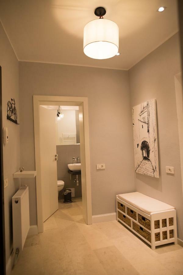 Appartement Quiboo à Braşov Extérieur photo