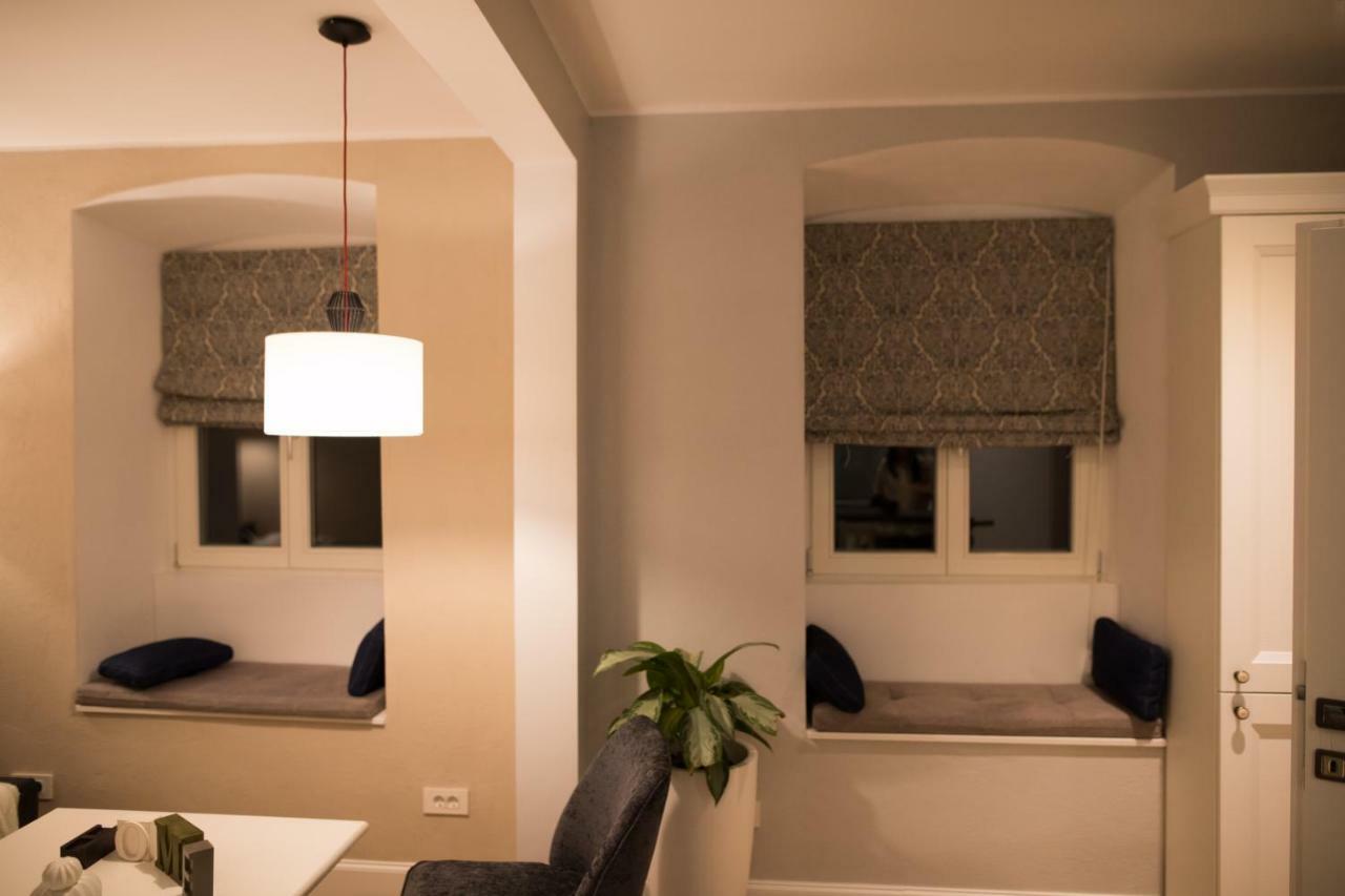 Appartement Quiboo à Braşov Extérieur photo